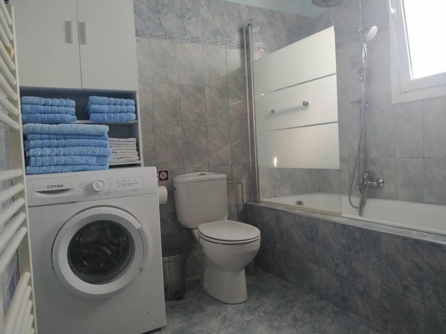 Greek Style Ground Floor Apartment & Pool Ialysos (Rhodes) Exterior foto