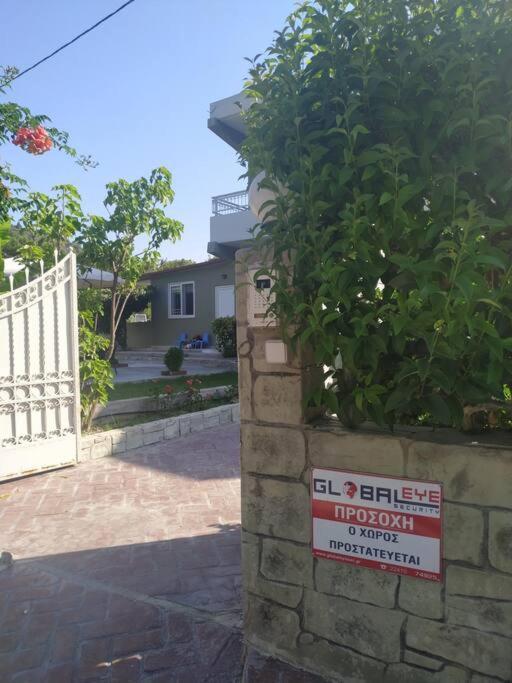 Greek Style Ground Floor Apartment & Pool Ialysos (Rhodes) Exterior foto