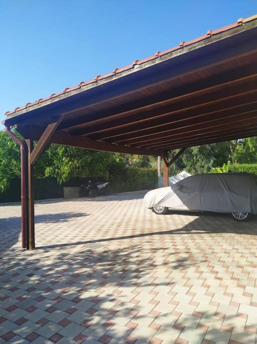 Greek Style Ground Floor Apartment & Pool Ialysos (Rhodes) Exterior foto